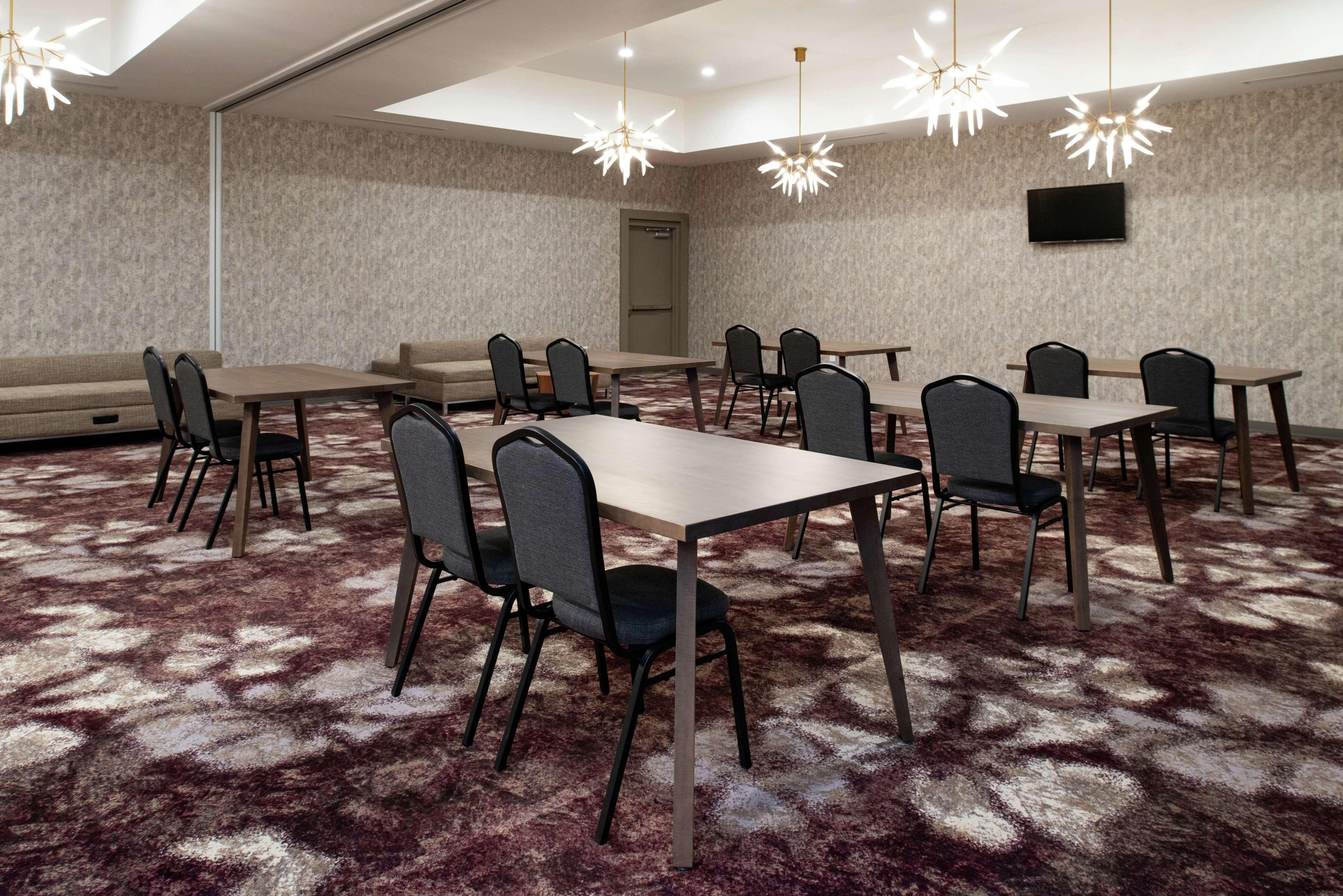 Hilton Garden Inn Ґаллатін Екстер'єр фото