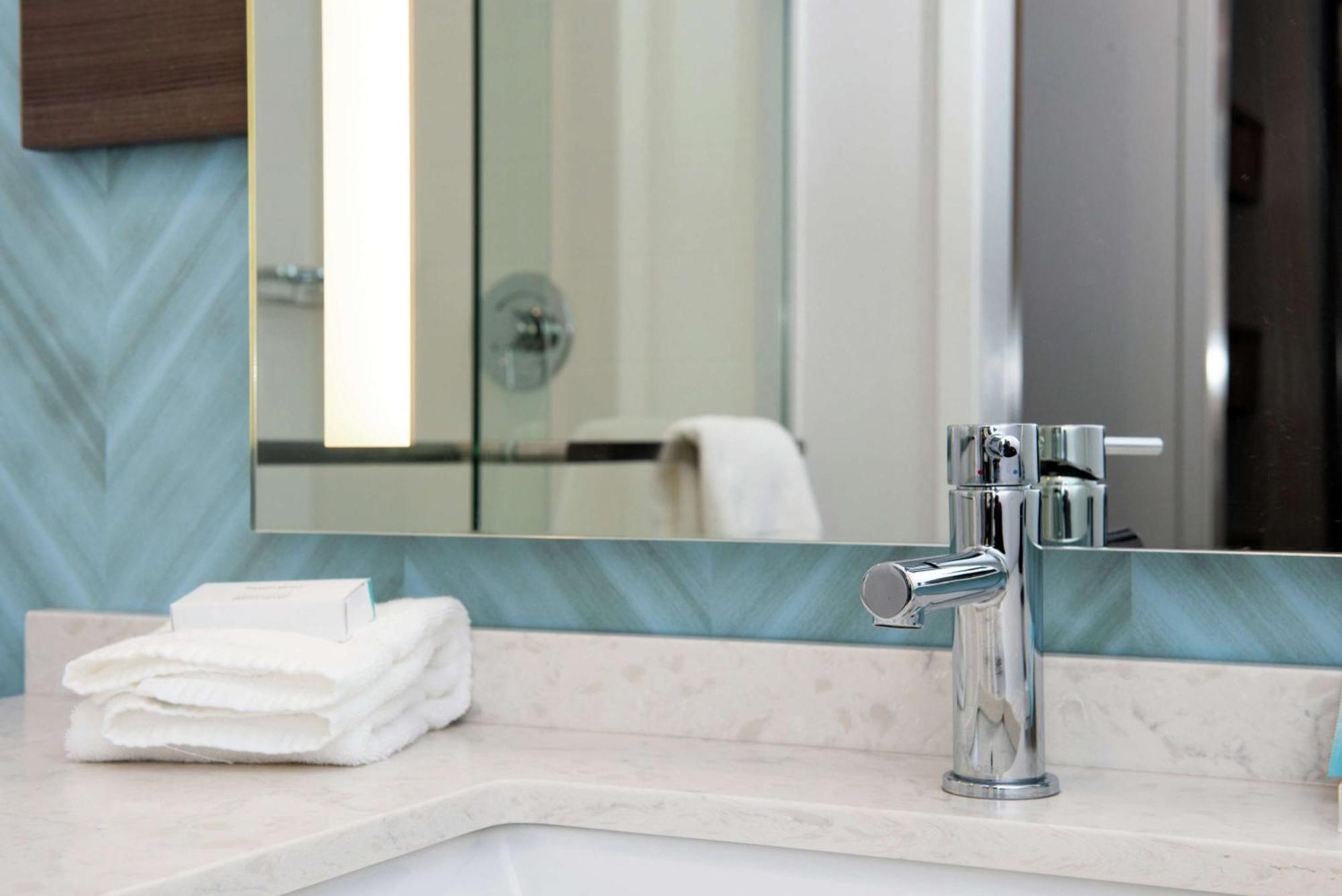 Hilton Garden Inn Ґаллатін Екстер'єр фото