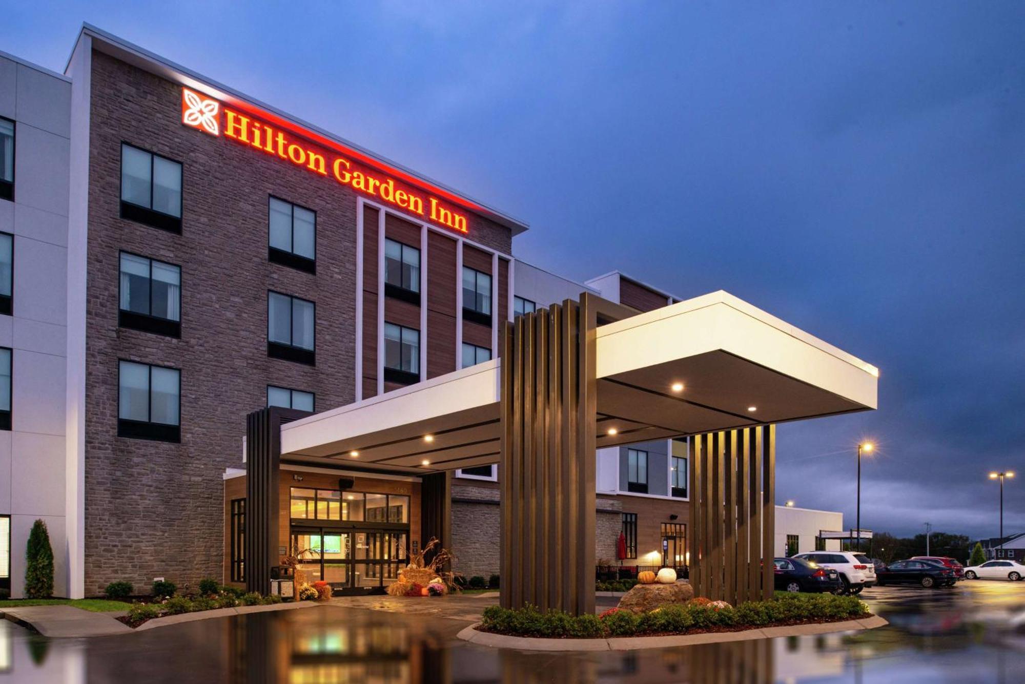 Hilton Garden Inn Ґаллатін Екстер'єр фото
